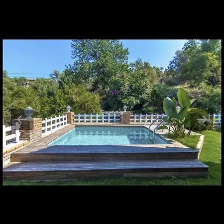 Familia Hotel